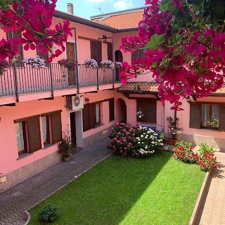 La Corte Albergo Desio Exteriör bild