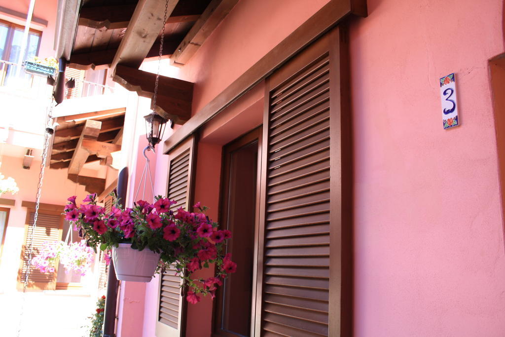 La Corte Albergo Desio Exteriör bild